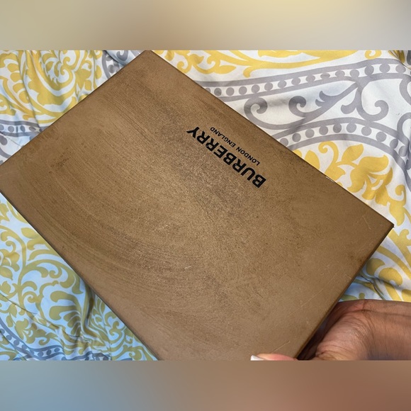 Burberry shoes - Picture 5 of 6